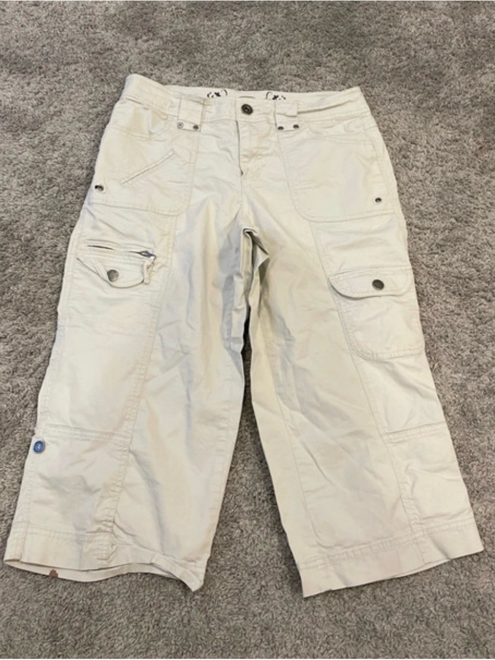 Ron Jon Cream Cargo Capris
